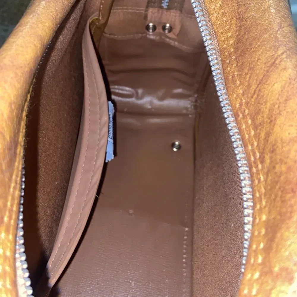 VTG,American Tourister Made In Taiwan Premium Brown Vinyl Duffel Bag